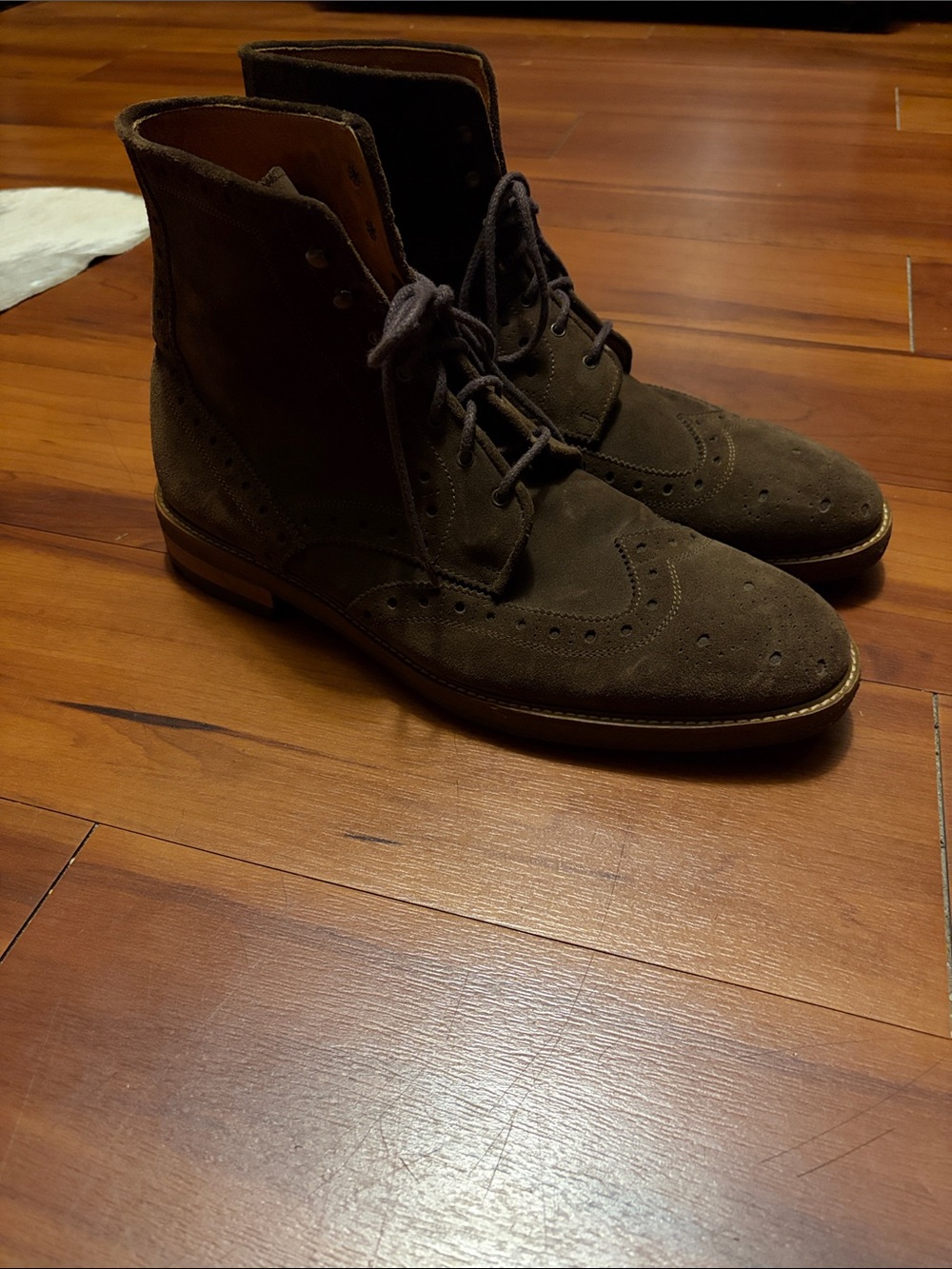 Suitsupply Men's Brown Suede Wingtip Lace-Up Boots Sz 45
